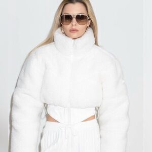 ALO Sherpa Main Act Corset Puffer Jacket Coat Great Condition Medium Ivory Cream